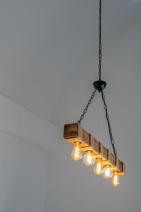 Santorossa Luxury Villas Emporio  外观 照片