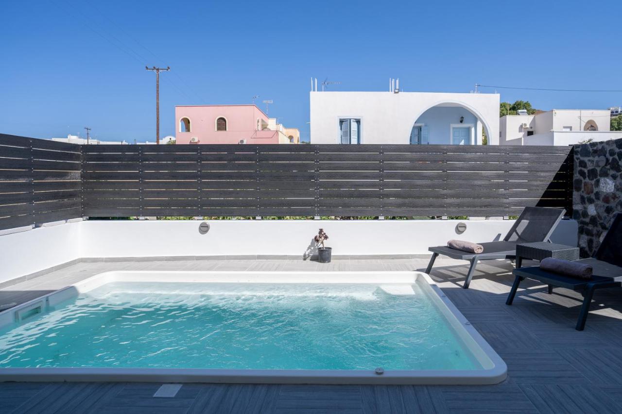 Santorossa Luxury Villas Emporio  外观 照片