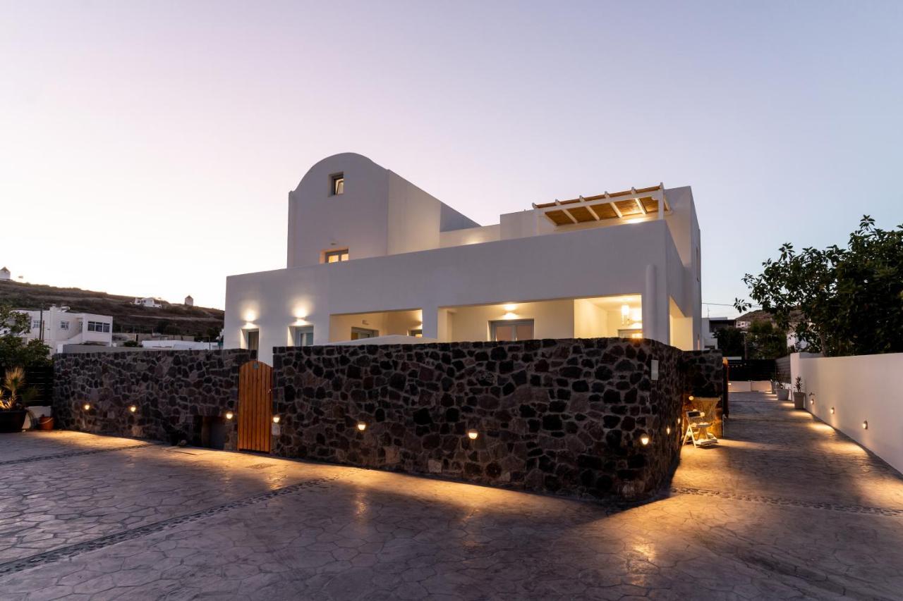 Santorossa Luxury Villas Emporio  外观 照片