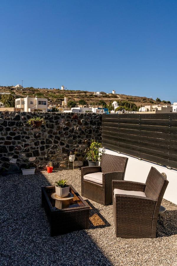 Santorossa Luxury Villas Emporio  外观 照片