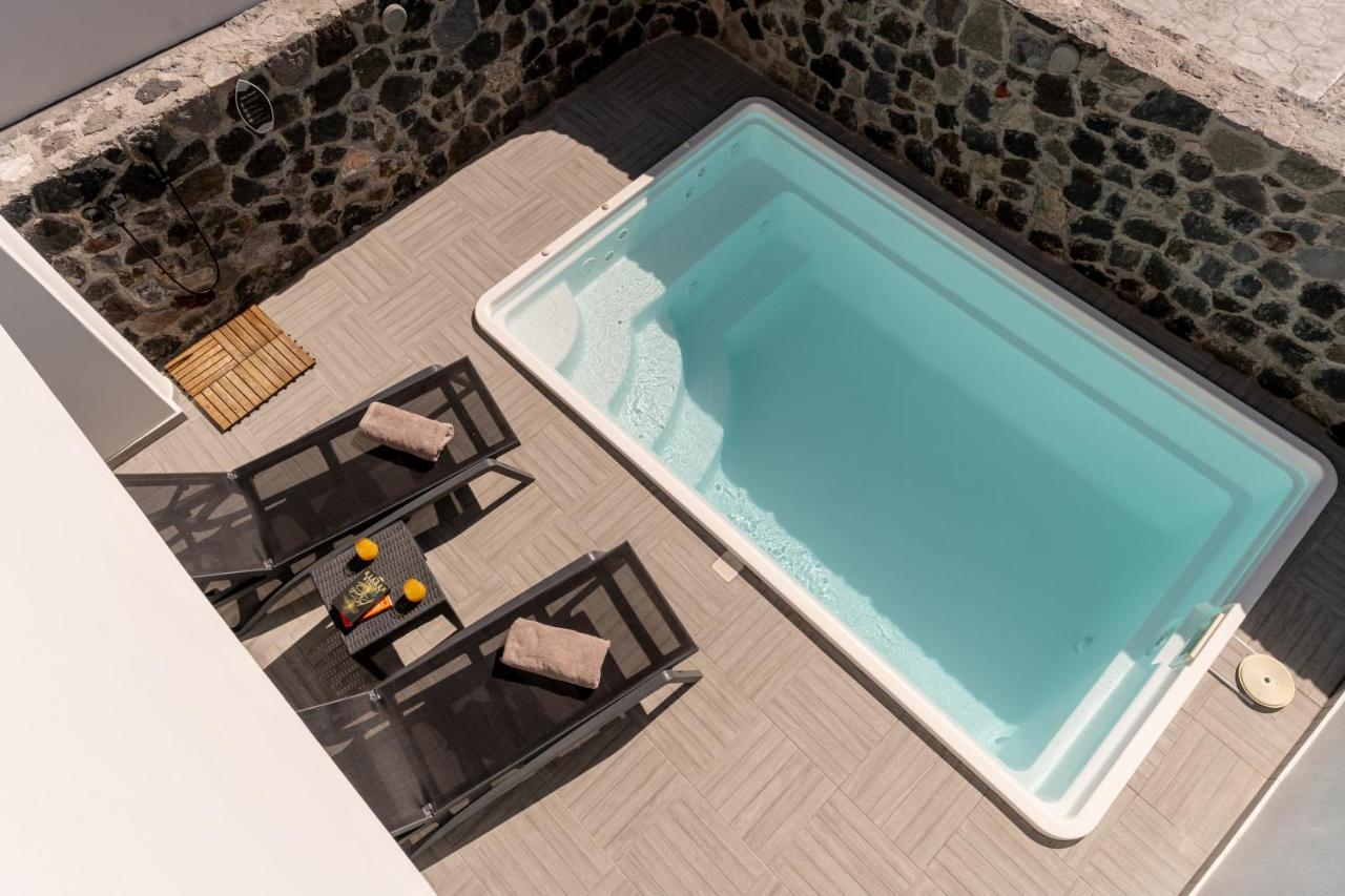 Santorossa Luxury Villas Emporio  外观 照片