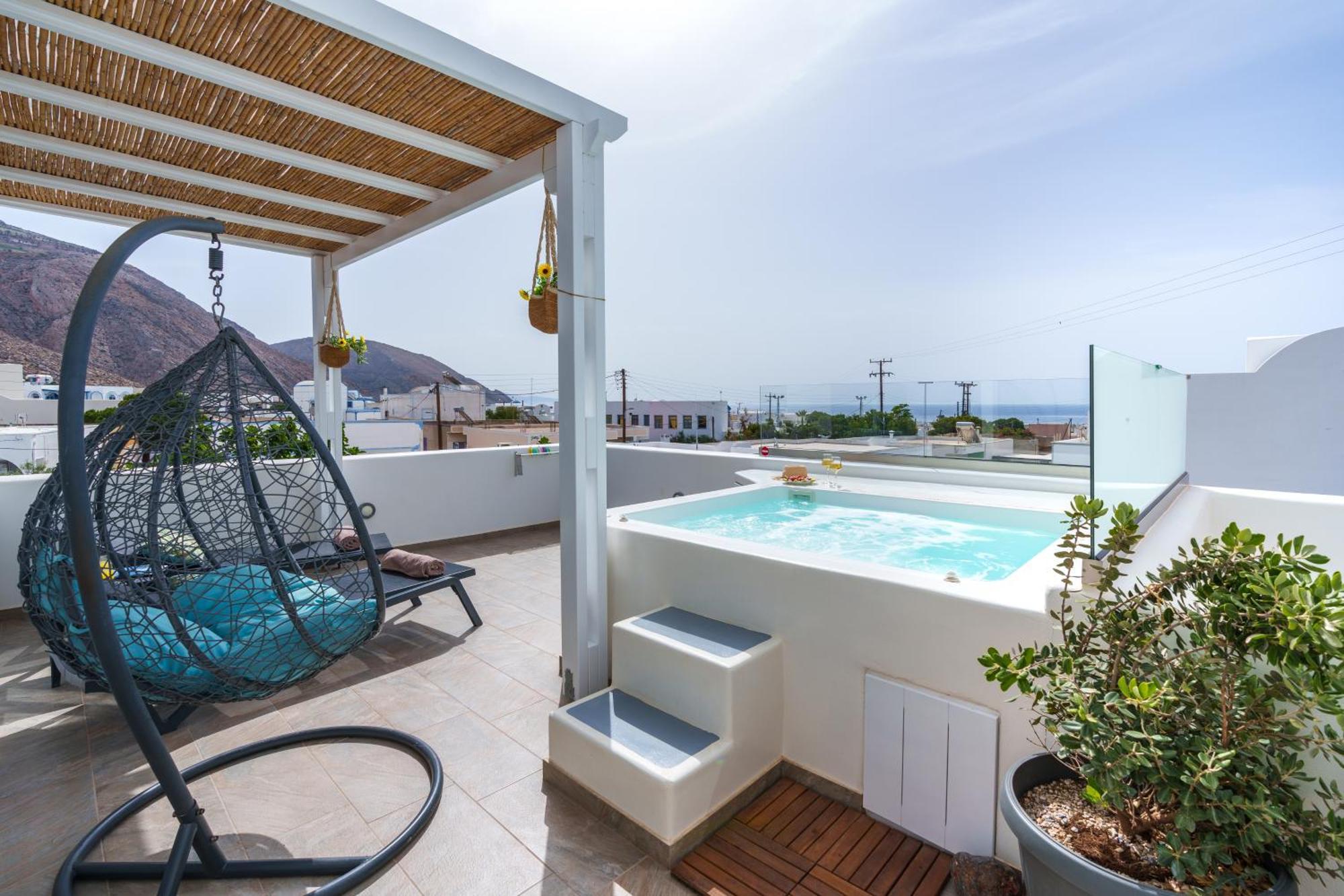 Santorossa Luxury Villas Emporio  外观 照片