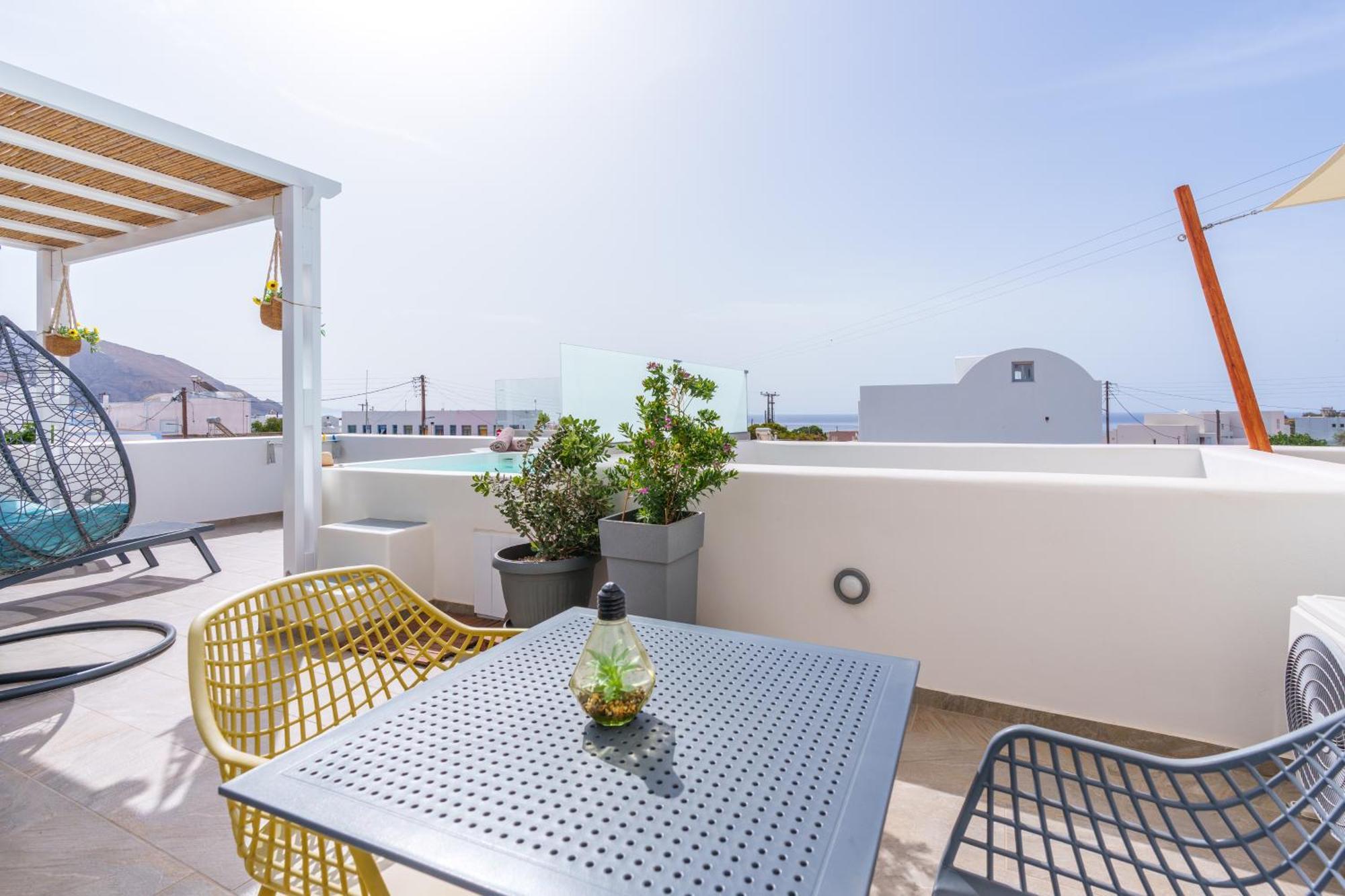 Santorossa Luxury Villas Emporio  外观 照片